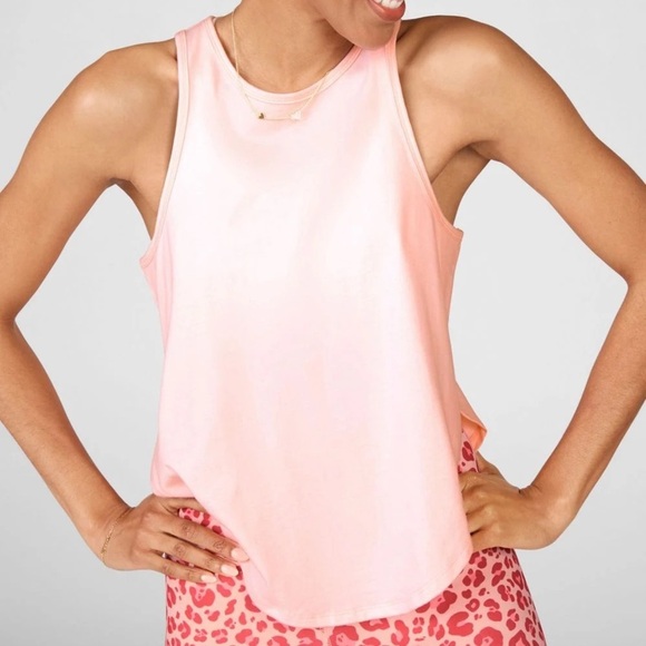 FABLETICS Lisa Jersey Tank “Girls Can Do Everything” Pink Size Medium New - Picture 2 of 8
